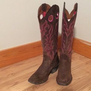Tony Lama cowgirl boots